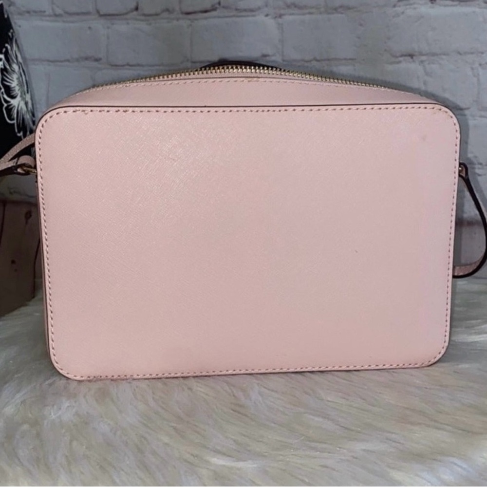 Michael Kors SANDRINE STUD Crossbody/JET SET TRAVEL Wallet 2pc Set - Picture 4 of 8